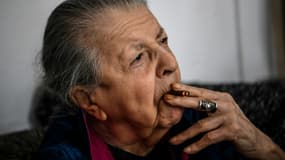 Madeleine Riffaud, 96 ans, dans son appartement à Paris le 16 août 2021 