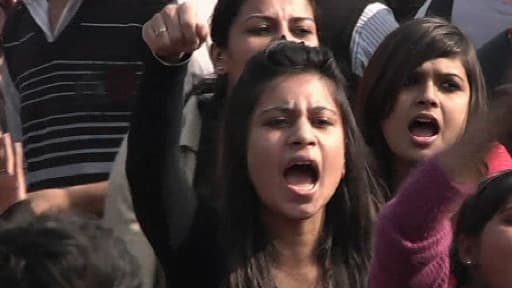 Manifestantes à New Dehli, samedi 22 décembre