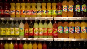 Des logos nutritionnels colorés vont être testés en septembre dans une cinquantaine de grandes surfaces.