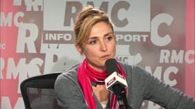 Harcèlement sexuel - Julie Gayet sur RMC : "Nous les femmes, on a toutes vécues ou été face à un type dans le métro, face à des emmerdements"