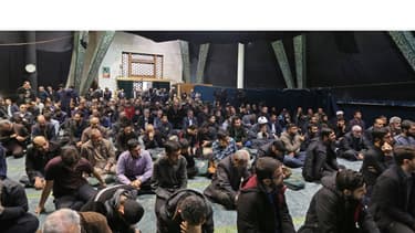 Hommage aux victimes du crash en Iran