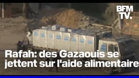  Rafah: Des Gazaouis se jettent sur un camion d'aide alimentaire 