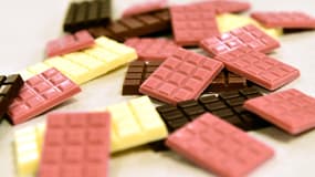 Le chocolat "Ruby", de couleur rose, présenté par le groupe suisse Barry Callebaut dans son usine de Lebbeke-Wieze (Belgique), le 18 septembre 2017 (photo d'illustration).