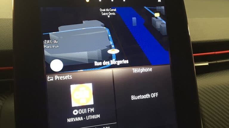 L'écran tactile façon iPad de la nouvelle Clio