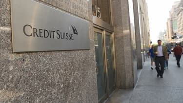 Crédit Suisse va encore supprimer des emplois.