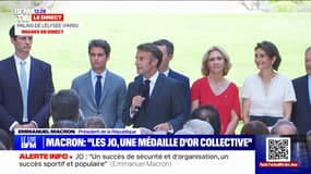 "Nous ne sommes qu'à la mi-temps": Emmanuel Macron reçoit ceux qui ont fait les Jeux au lendemain de la clôture des JO et à quelques jours de l'ouverture des Paralympiques