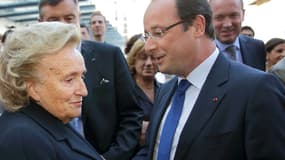 Bernadette Chirac et François Hollande à Paris, le 10 juillet 2013.