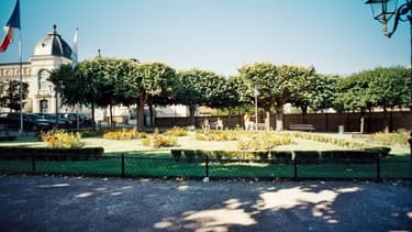 La mairie de Suresnes a instauré la gratification et la sanction financière des fonctionnaires en fonction de critères d'évaluation précis.