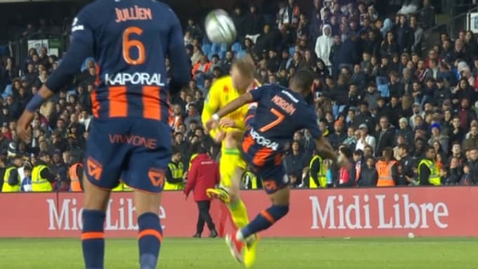 La très vilaine faute de Nordin sur Cozza lors de Montpellier-Nantes, 26 avril 2024