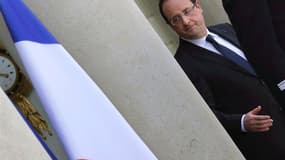 Un an après l'élection de François Hollande, 58% des Français estiment que la situation de la France s'est détériorée, contre 6% qui pensent qu'elle s'est améliorée, selon un sondage OpinionWay pour Le Figaro et LCI. /Photo prise le 18 avril 2013/REUTERS/