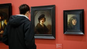 Un autoportrait de Rembrandt présenté en 2017 au Louvre, dans le cadre de l'exposition "Le Siècle de Rembrandt". (Photo d'illustration)