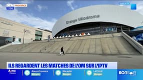 Marseille: des supporters regardent des matchs de l'OM sur l'IPTV