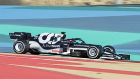 Le pilote japonais Yuki Tsunoda, à bord de son AlphaTauri, lors de la 3e journée des essais d'avant-saison de Formule 1, le 14 mars 2021 sur le circuit international de  Bahreïn à Sakhir