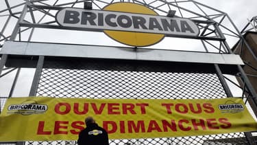Bricorama emploie plus de 2500 personnes.