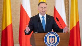 Le président polonais Andrzej Duda, le 22 mars 2022, à Bucarest, en Roumanie. 