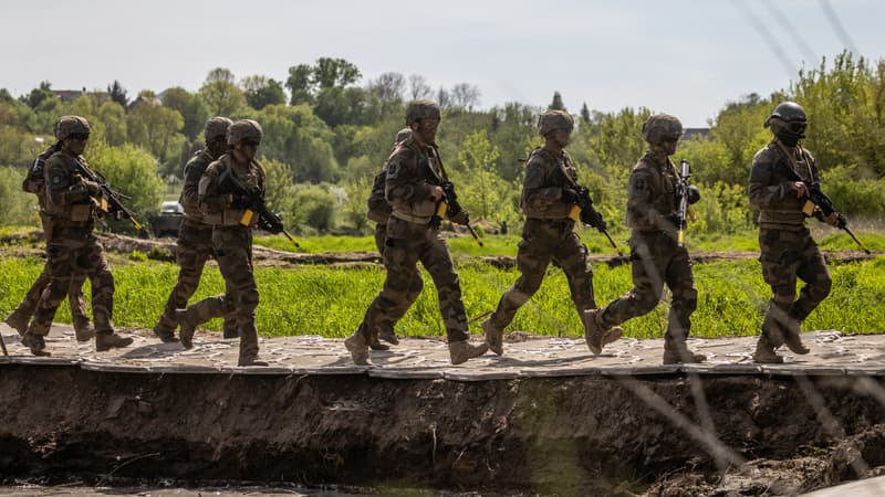 Guerre en Ukraine: les Européens vont-ils déployer des troupes au sol pour le maintien de la paix?