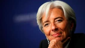 Selon la ministre de l'Economie Christine Lagarde, la France n'était pas menacée par une pénurie de carburant en dépit des grèves dans les raffineries du pays et les terminaux pétroliers de Fos-Lavera. /Photo prise le 7 octobre 2010/REUTERS/Molly Riley
