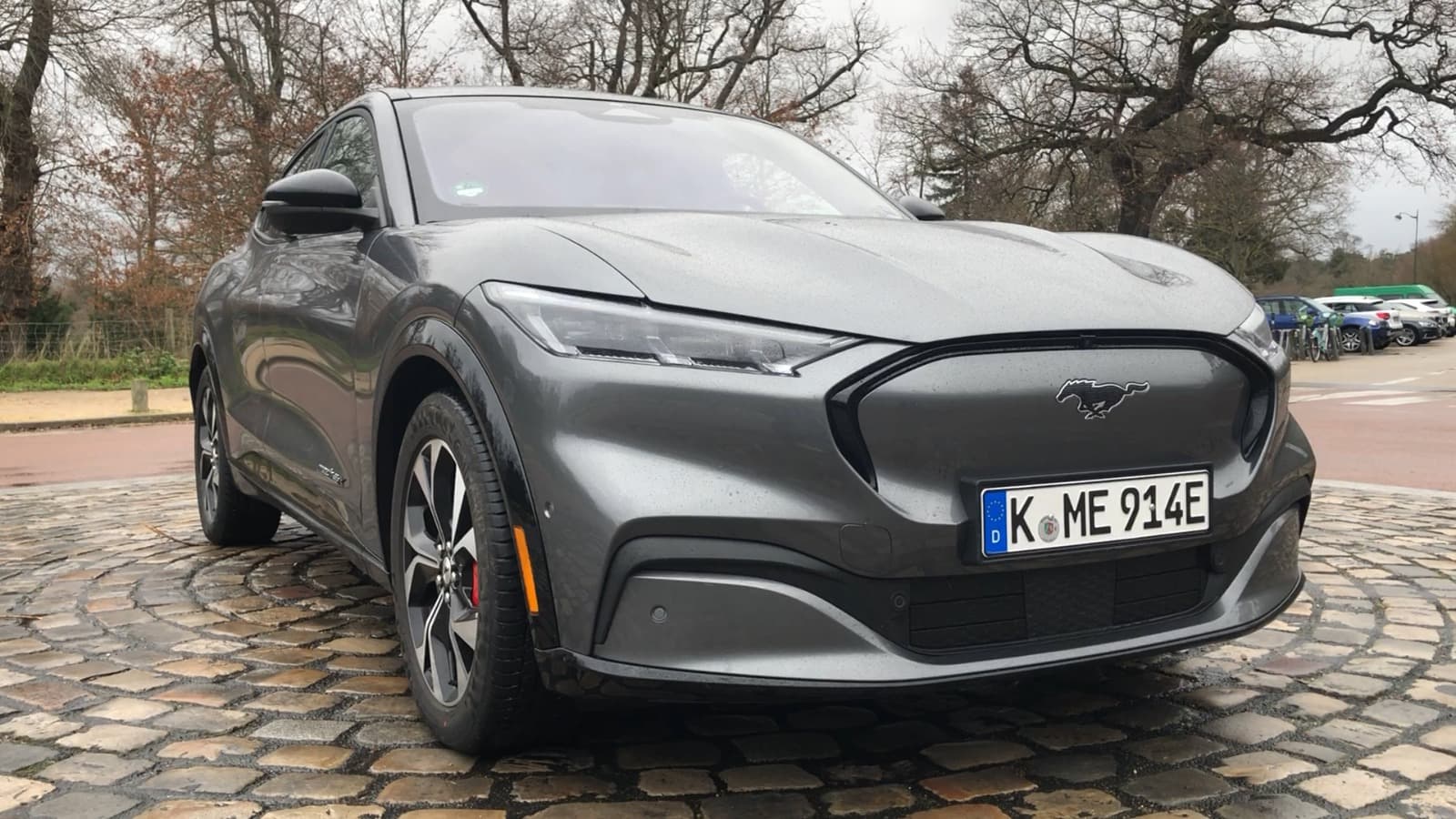 En plus de la motorisation électrique, cette Mustang Mach-E introduit de nombreuses innovations.