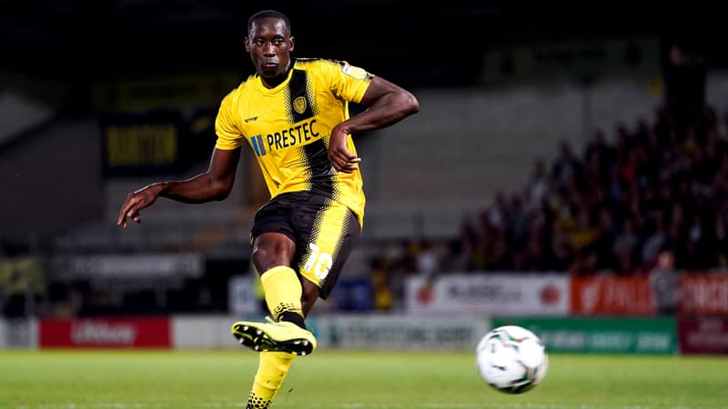 Lucas Akins sous les couleurs de Burton, le 11 août 2021.