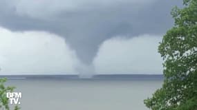 Les images d’une impressionnante trombe marine sur un lac du Texas