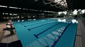 Cette photo prise à Limoges le 6 septembre 2022 montre la piscine Aquapolis, temporairement fermée en raison des prix élevés de l'énergie