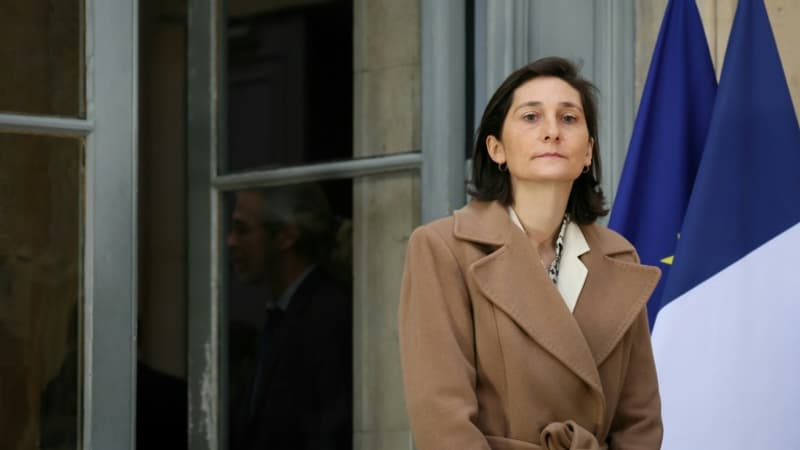 Polémique d'Amélie Oudéa-Castéra sur les profs non remplacés: les syndicats appellent à la grève