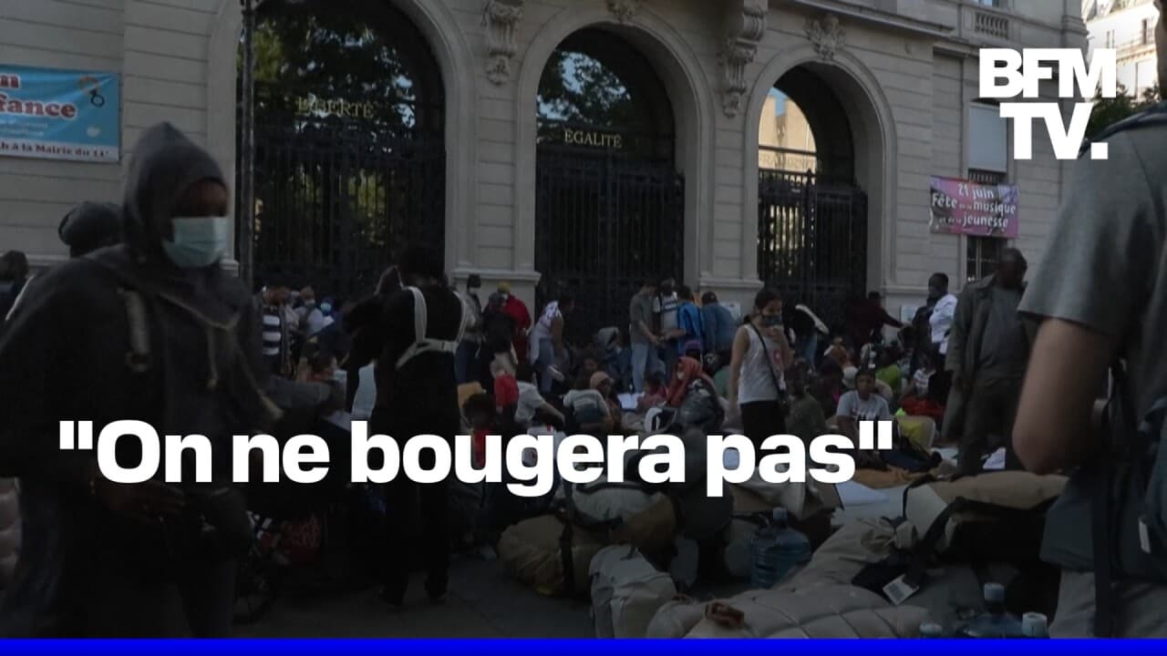 Des centaines de familles sans-abris s'installent devant la mairie du ...