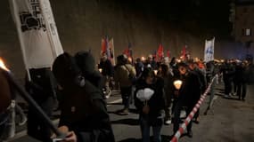 Le leader des ramparts était devant le tribunal judiciaire de Lyon ce mardi. Il a été jugé pour avoir organisé et participé à une manifestation interdite de l’ultra-droite le 8 décembre.
