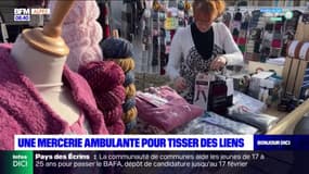 Une mercerie ambulante pour tisser des liens