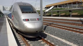 Un TGV a été bloqué pendant six heures aux alentours de Mâcon ce vendredi. (Photo d'illustration)