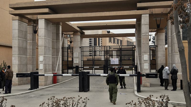 L'entrée de l'hôtel Serena de Kaboul, le 15 janvier 2008.
