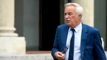 "L'espérance de vie s'allonge, on allonge proportionnellement les durées de cotisation", explique François Rebsamen.