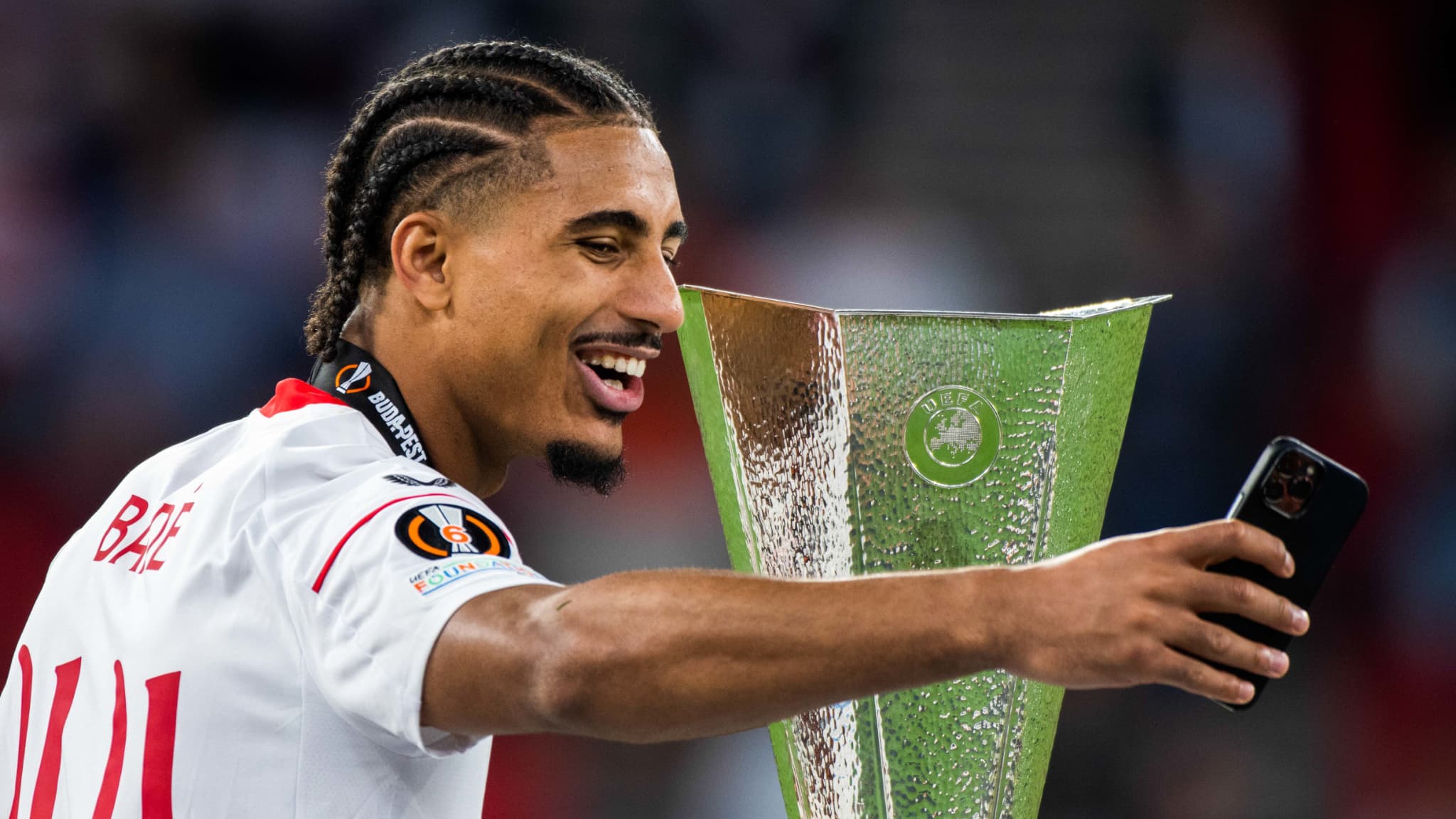 Rennes: placardisé à Nottingham, <b>champion</b> d&#39;Europe avec Séville,l&#39;incroyable saison de Loïc Badé