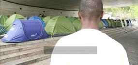Près de 500 migrants vivent à Paris dans un camp sous le pont Charles-de-Gaulle