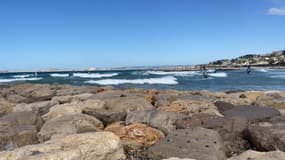 Une plage à Marseille le 10 avril 2024.