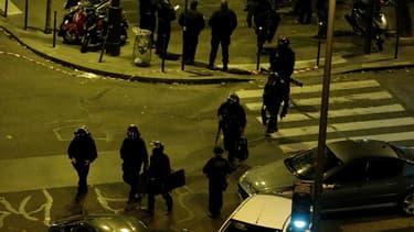 Un important périmètre de sécurité a été déployé autour des différents points des attaques.
