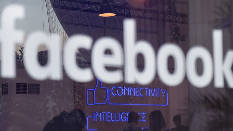 Facebook avait suscité l'indignation lorsqu'il était apparu que la société n'avait payé que 4.327 livres d'impôts sur les sociétés au fisc britannique, en 2014.