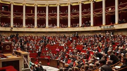 A l'Assemblée nationale, en octobre dernier. Le Parlement français reprend lundi ses travaux avec au menu les derniers grands projets de la législature : l'inscription dans la Constitution de la maîtrise des dépenses publiques, la réforme fiscale et l'int