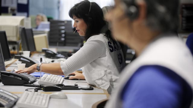 Le centre d'appels du Samu social en Seine-Saint-Denis est débordé par les demandes