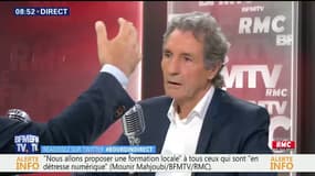 "Beaucoup vivent avec les violences qu'ils ont subit, beaucoup de jeunes ont été sortis de leur famille, beaucoup n'en parlent pas dans leur emploi"