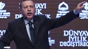 Recep Tayyip Erdogan en meeting le 12 mars à Istanbul.