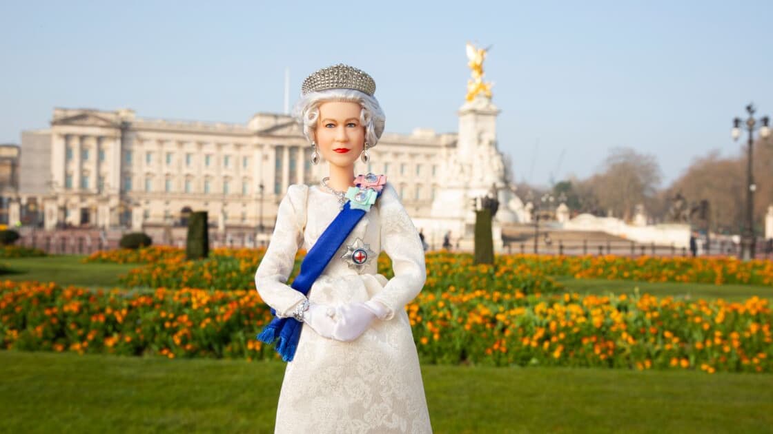 La Barbie Elisabeth II
