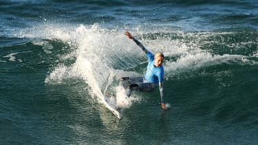 La surfeuse australienne Laura Enever lors du Rip Curl Pro Bells Beach Surfing à Melbourne, le 12 avril 2017