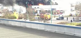 La concession Ferrari de Mulhouse en feu - Témoins BFMTV