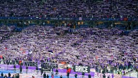 Les supporters toulousains lors de la finale de la Coupe de France, le 29 avril 2023.