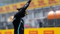 Lewis Hamilton, le poing levé 