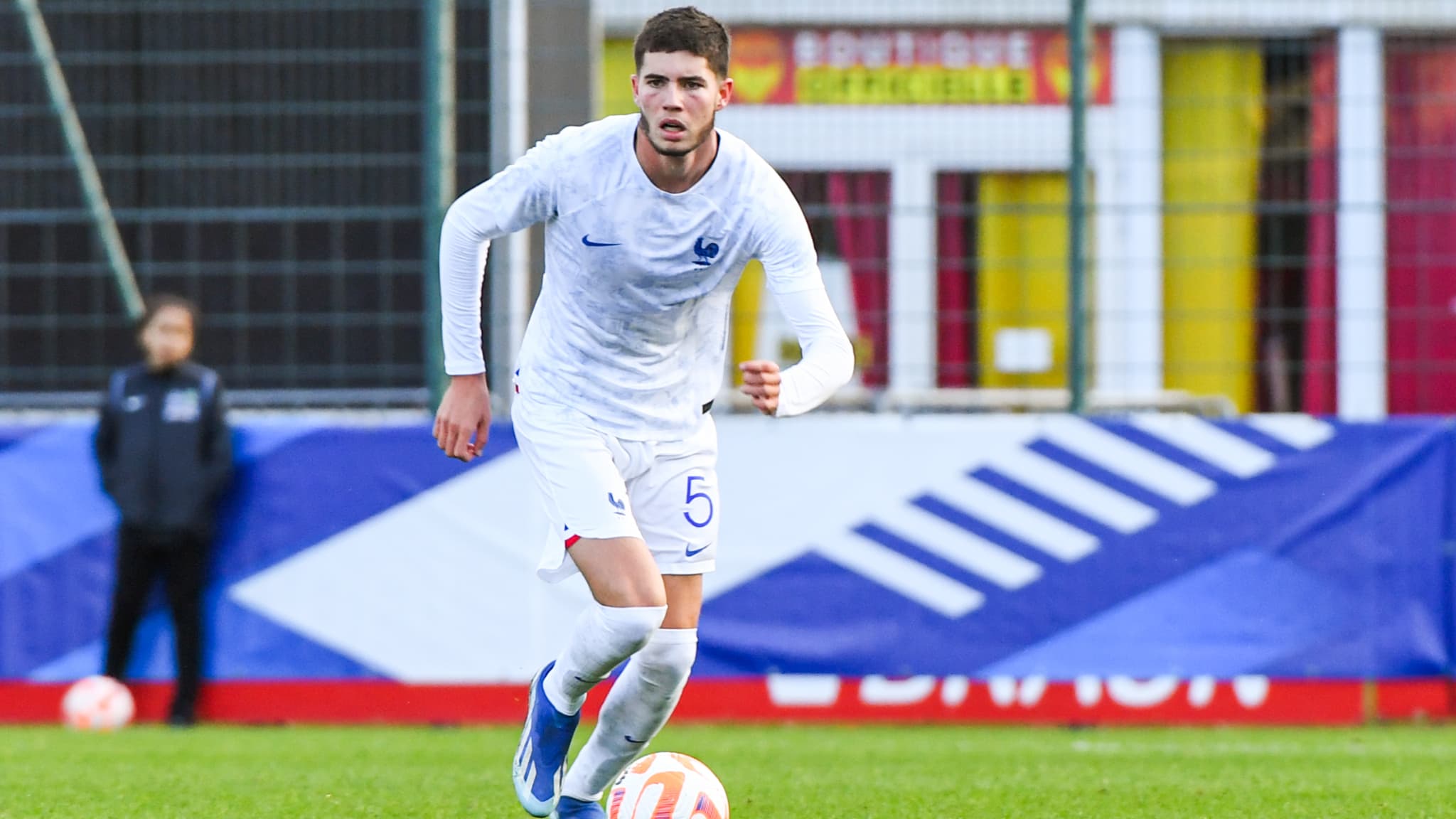 Mercato: Elyaz Zidane quitte le Real Madrid pour un autre club de Liga Mercato: Elyaz Zidane quitte le Real Madrid pour un autre club de Liga