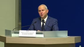 Cas confirmé de coronavirus en Belgique: 13 personnes ont voyagé à côté de lui, dont 7 personnes placées à l’isolement en France, selon le directeur général de la Santé