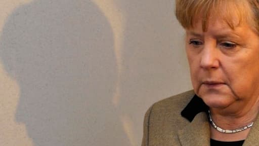 Angela Merkel va devoir négocier avec la gauche allemande pour former une coalition gouvernementale sans se mettre à dos la droite de son parti.