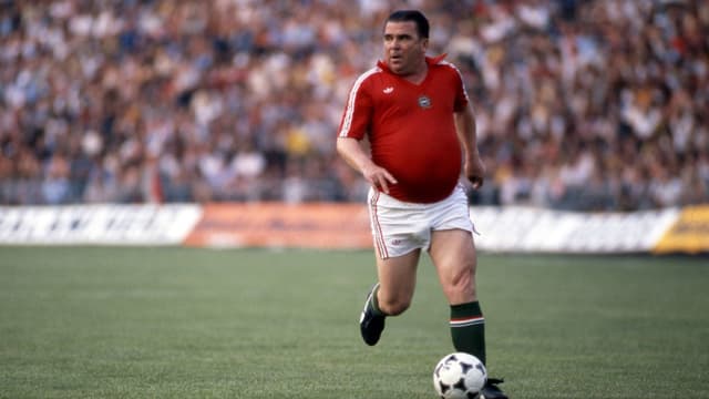 Ferenc Puskas meilleur joueur hongrois de l'histoire